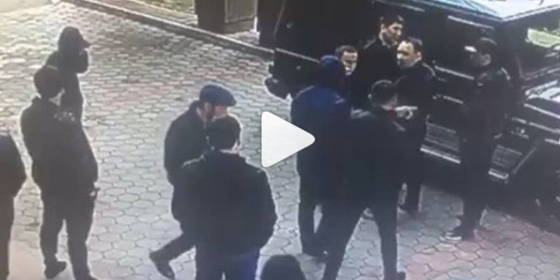 Алматының қақ ортасында атыс болды (видео).