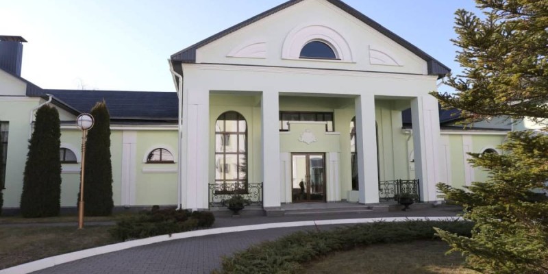 Украина-Ресей келіссөзі басталды.
