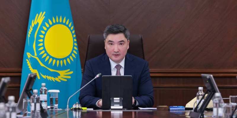 Ірі кәсіпорындар ШОБ-ты қолдауы тиіс – Олжас Бектенов.