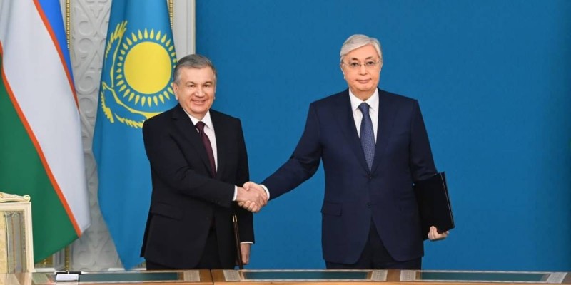 Өзбекстан мен Қазақстан одақтас мемлекеттер болды.