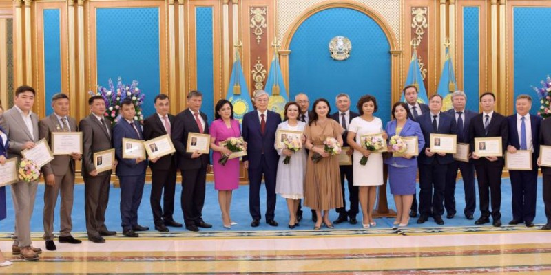 Тоқаев мемлекеттік БАҚ өкілдерін марапаттады.