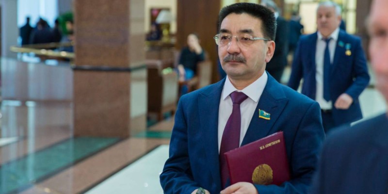 Жамбыл Ахметбеков тағы президенттік сайлауға түседі.