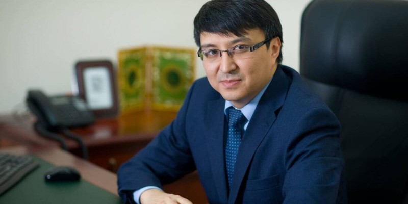 Әлтаев «Нұр Отаннан» шығарылып, депутат мандатынан айырылды.