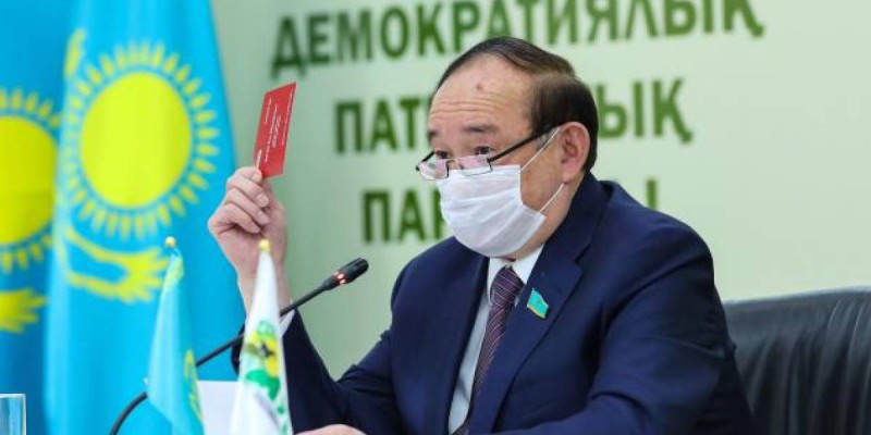 «Ауыл» партиясы мәжіліс депутаттығына кандидаттар тізімін бекітті.