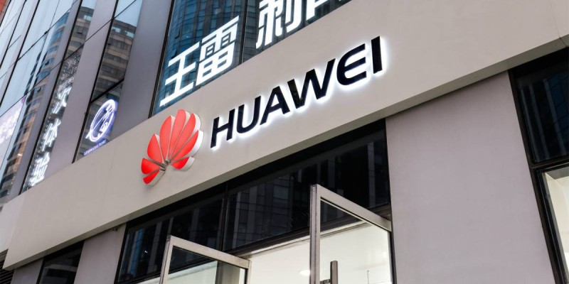 Huawei компаниясына жаңа айып тағылды.
