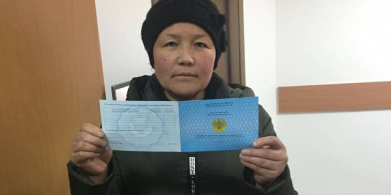 Сайрагүл Сауытбайдың «пана іздеуші тұлға» куәлігінің мерзімін ұзартты.