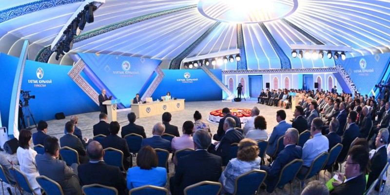 Отанға адалдық – парасат пен адамгершілік белгісі.