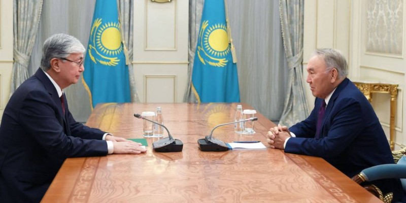 Кешегі ауыс-түйіс: Тоқаев Назарбаевпен ақылдасты ма?.