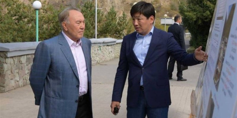 Назарбаев Байбекке сенбей ме?.