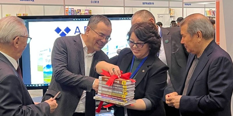 «Абай» баспасының кітаптары таныстырылды.