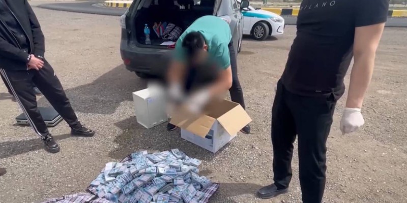 Талдықорғанда білім бөлімінің қызметкерлері миллиардтаған ұрлық ақшамен ұсталды.