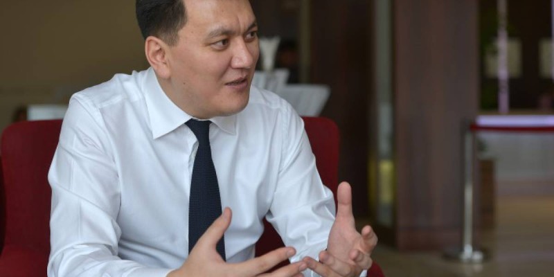 Ерлан Қарин: Ұлттық кеңестің отырысынан кейін не істелді?.