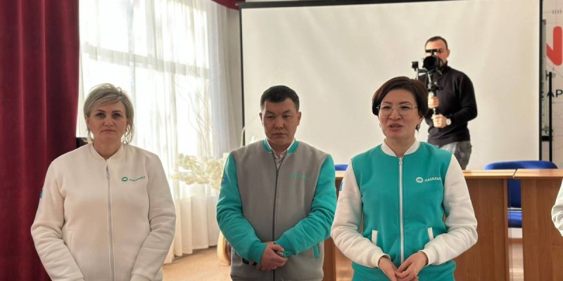 «AMANAT»-тың өкілдері ХҚКО қызметкерлеріне көші-қон мәселесін қалай шешуге ниетті екендіктері туралы баяндады.