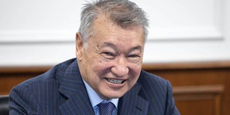 Даниал Ахметовтің Астана қаласында көлікпен жүріп-тұруына 4,8 млн теңге бөлінді.