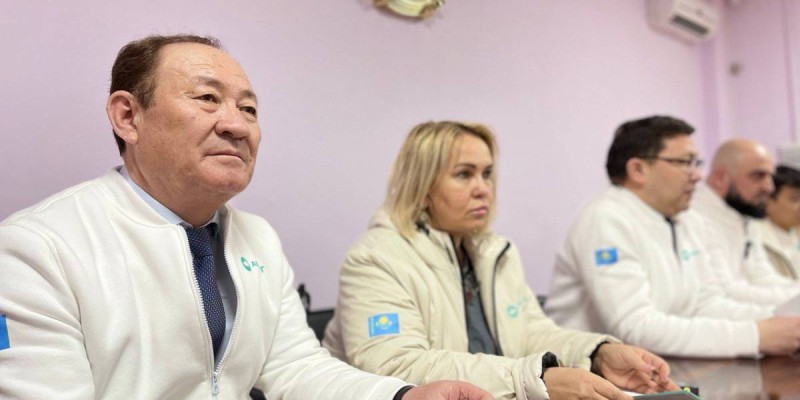 «Сынауға әрқашан мәселе табылады» — Аманаттықтар «Азаматтарға арналған үкімет» КЕАҚ қызметкерлерімен кездесті.