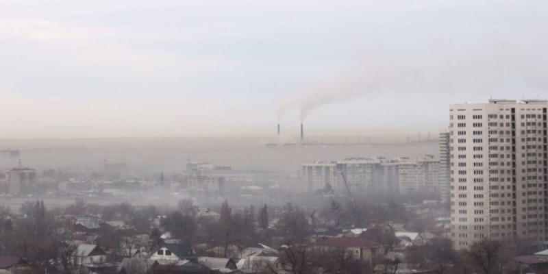 Қолқаны қапқан сасық иіс: алматылықтар әкімнен көмек сұрады.