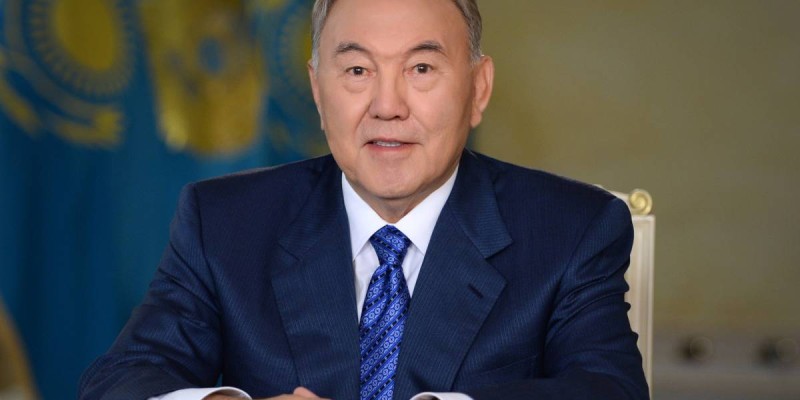 Н.Назарбаев: Мен Тұңғыш Президент – Елбасының тиісті міндеттерін атқаруға кірістім.