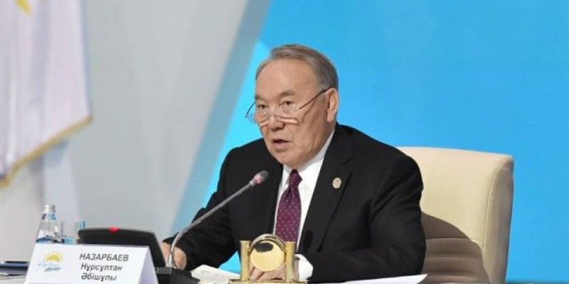 Н.Назарбаев: Көп балалы отбасыларындағы әр балаға 21 мың теңгеден жәрдемақы берілсін.