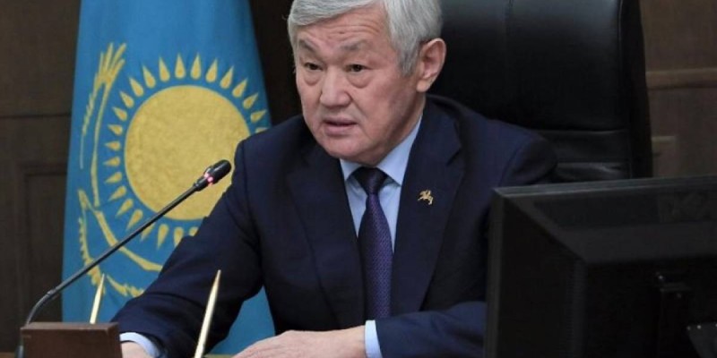 Мәдина Әбілқасымова кетіп, орнына Бердібек Сапарбаев тағайындалды.