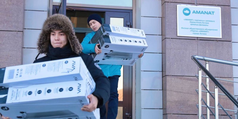 Аманаттықтар Екібастұз тұрғындарына 1000-нан астам жылытқыш жіберді.