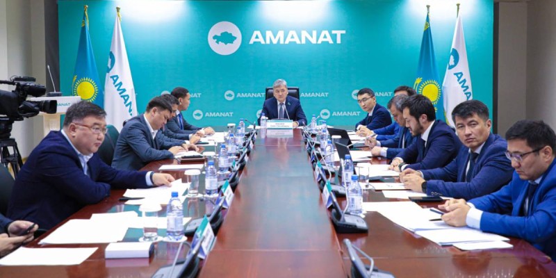 Көлік пен логистиканы дамыту мәселесі «AMANAT» партиясының басты назарында.