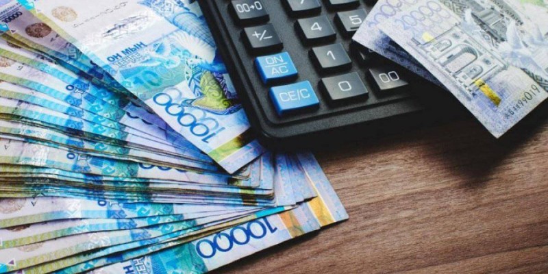 Қазақстанда орташа жалақы — 312 мың теңге.