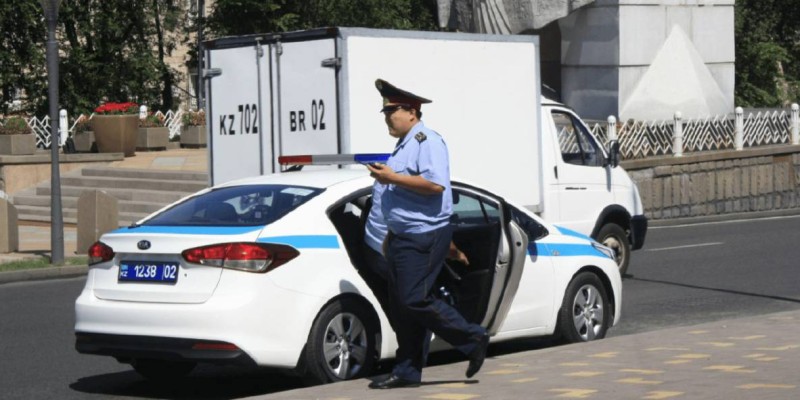 Халықтың басым бөлігі полиция жұмысына қанағаттанбайды.