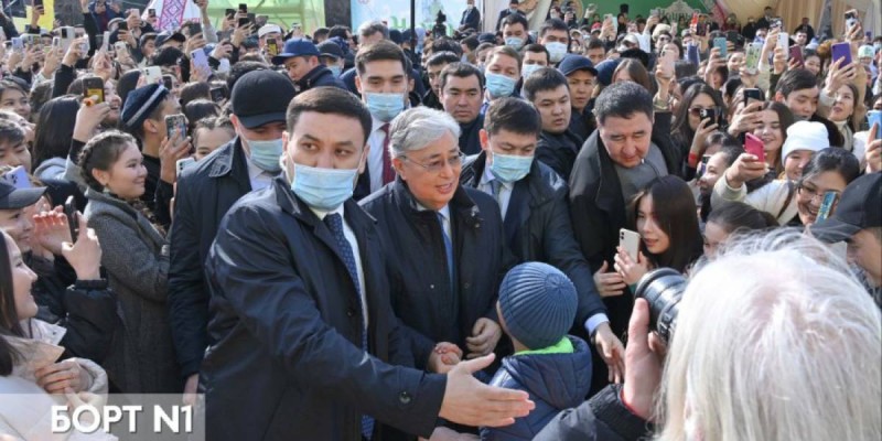 Сауалнама: халықтың 70% Тоқаевты қолдайды.