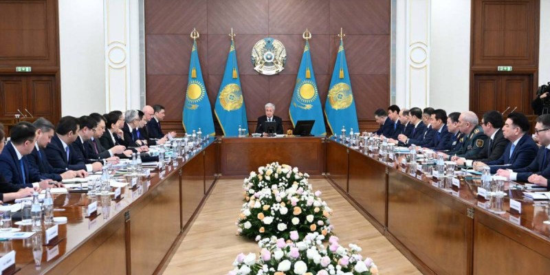 Тоқаевтың төрағалығымен Үкіметтің кеңейтілген отырысы басталды.