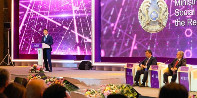Тоқаев Орталық Азияға ортақ телеарна ашуды ұсынды.