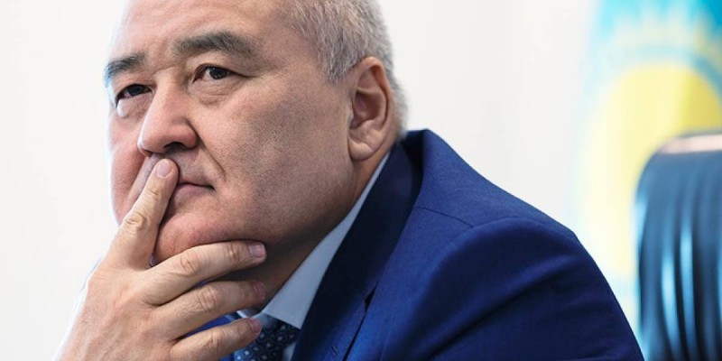 Шапан оқиғасы: Шөкеев үшін орынбасары ақталып әлек.