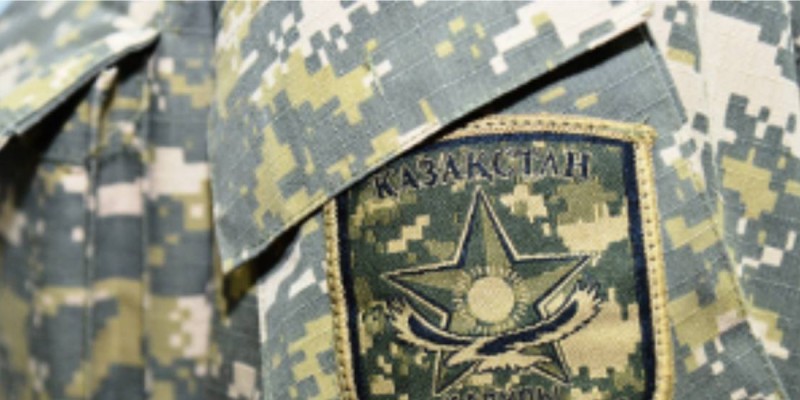 Семейде рота командирі сарбаздардың атынан несие рәсімдеген.