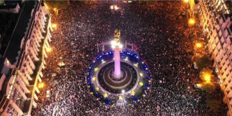 Саакашвили жақтастары сайлау күні митингке шығатынын хабарлады.