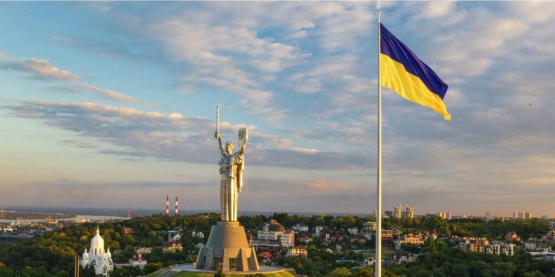 Америка Украинаға қару сатып жатыр.