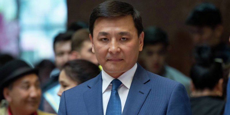 Көлгінов: Босаңсып кетсек қатаң режимдегі карантинге қайтып оралуымыз мүмкін.