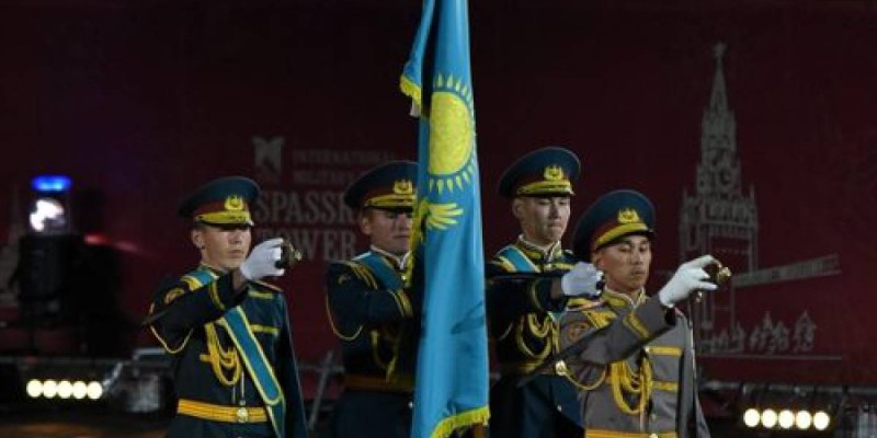 Қазақстан әскері Мәскеудегі жеңіс парадына қатысады.