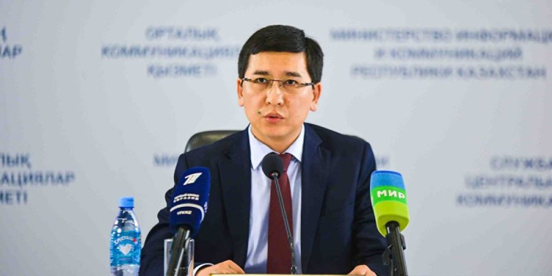1 желтоқсаннан бастап қантар айында өтетін ҰБТ-ға өтініштер қабылданады.