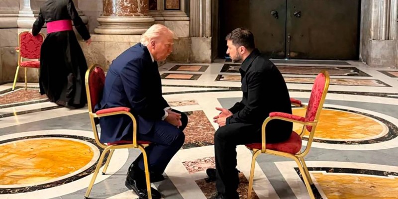 Трамп Зеленскийге әскери көмекті тоқтатуға бұйрық бермегенін айтқан – WSJ.