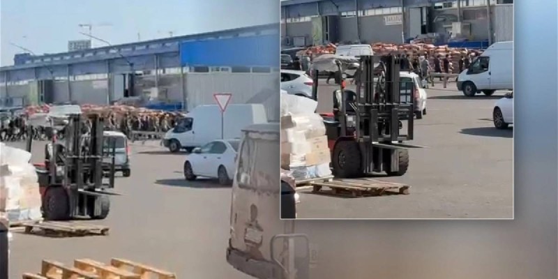 Мәскеу маңындағы базарда ОМОН әзербайжандарды жаппай ұстады – ВИДЕО