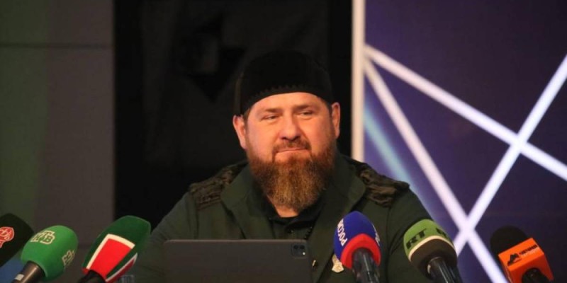 Шешенстан балаларды да соғыстың пропагандасы ретінде пайдаланып отыр (ВИДЕО)