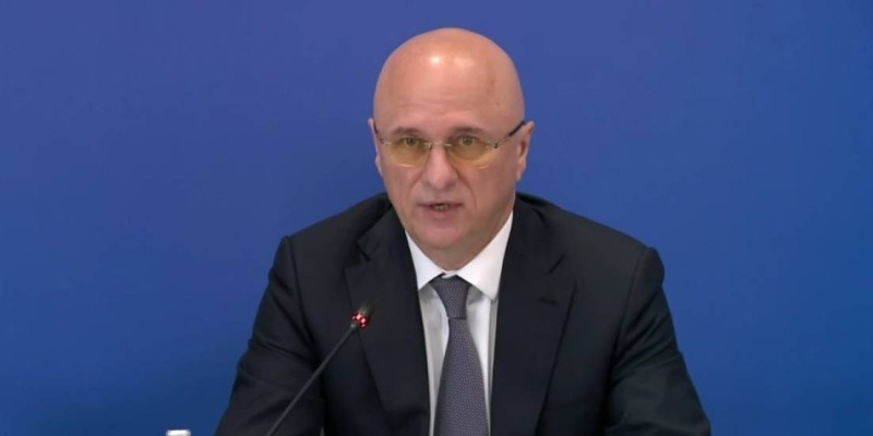 Роман Скляр үкіметтен кетуі мүмкін деген сұраққа жауап берді