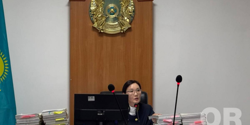 «Судья істі біржақты қарап отыр» — Хасанның сот процесінде судьяға қарсылық білдірілді