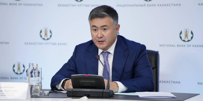 Базалық мөлшерлеменің өзгеріссіз қалуына инфляциялық қысым мен әлемдік экономикадағы бірқатар факторлар ықпал еткен
