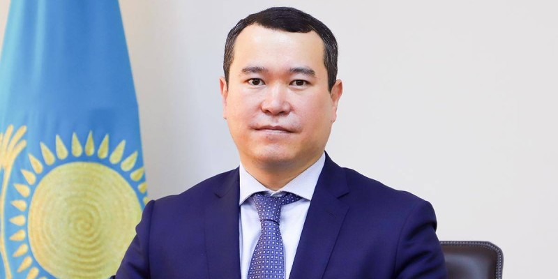 Берік Нажмиденов Жоғарғы сот судьясы қызметінен босатылды