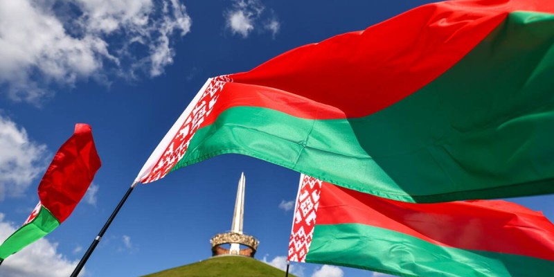 Польша өз азаматтарын Беларусьтен шұғыл кетуге шақырды