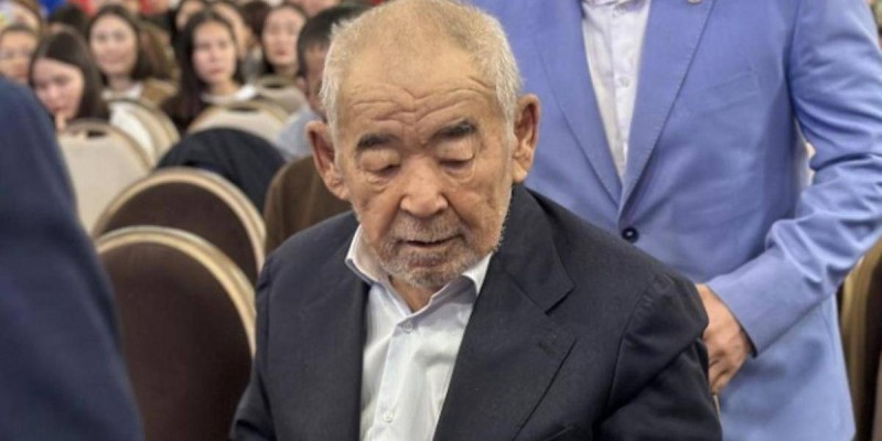 "Жүрсін Ерманға алданып қалған": Айтыстың абызы жайлы шындықтың беті ашылды