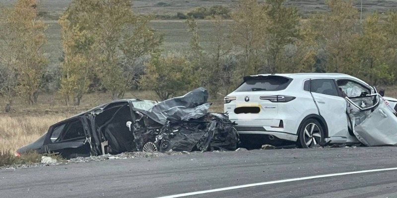 Бір түнде жол апатынан 15 адам қаза тапты