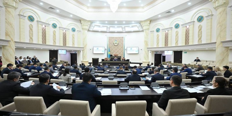 Сенат жасанды интеллект туралы заң жобасын Мәжіліске қайтарды