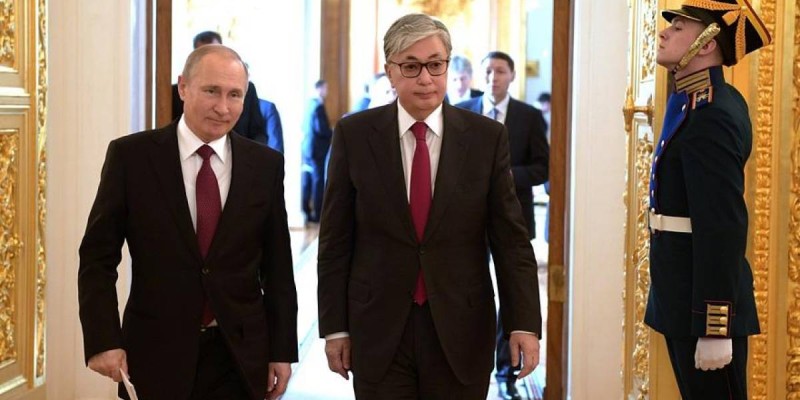 Тоқаев Ресейге жоспарланған сапарын Путинмен талқылады