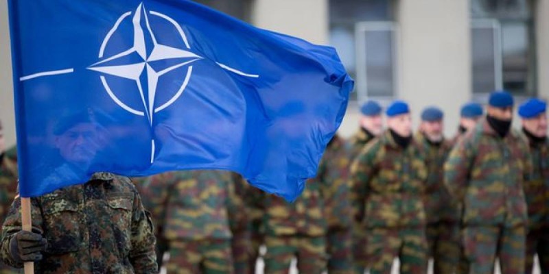 НАТО барлаушылары Ресей шекарасына жетті